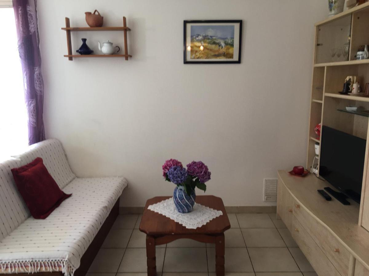 Rez De Villa Vue Mer Panoramique Фюриани Екстериор снимка